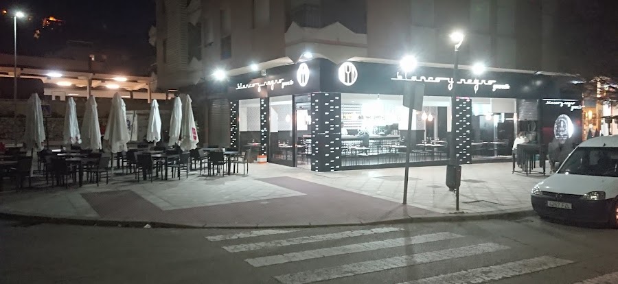 Blanco y negro generación