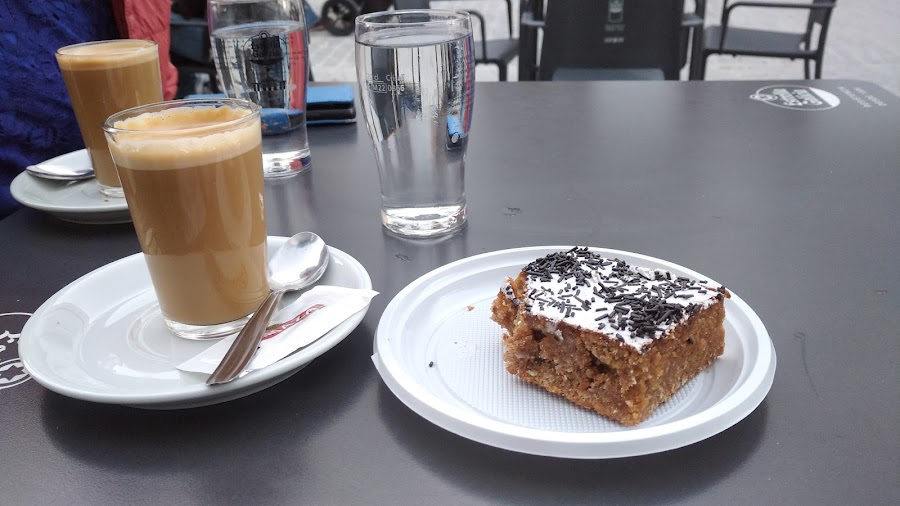 Cafetería pastelería San Jerónimo