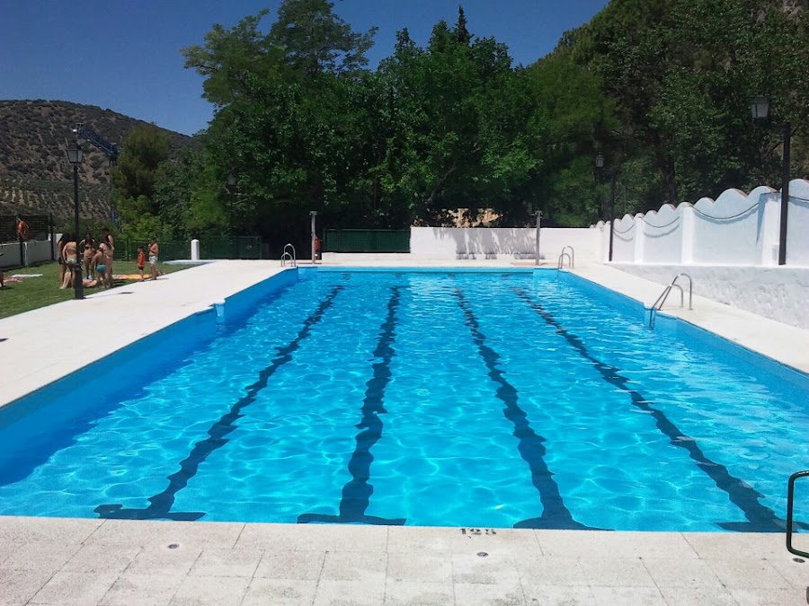 Piscina Municipal de Torres - Restaurante - Terraza