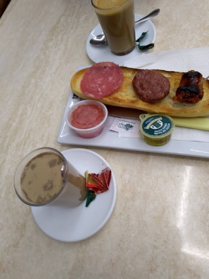 Restaurante "Cafetería Brasilia"