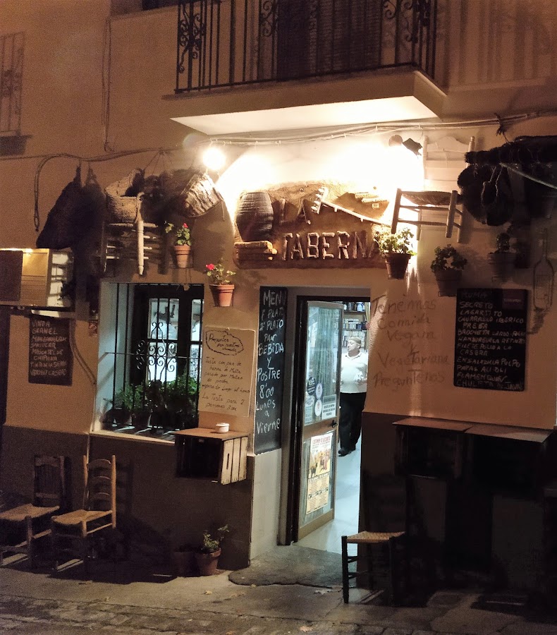 Taberna El Algarrobo