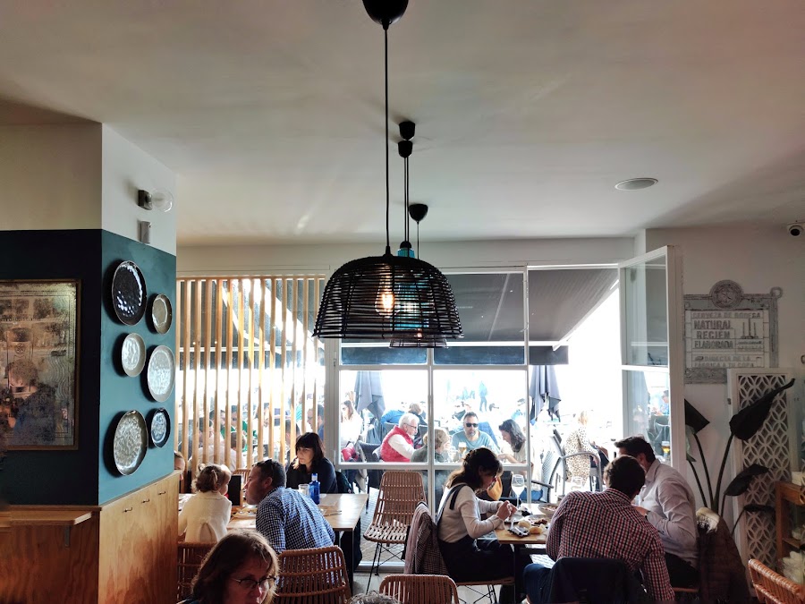 Aguatapá Cádiz | Restaurante y Freidor