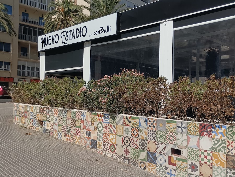 Arroceria & Taperia Con Bulli Bar - Restaurante - Arroceria en Cádiz