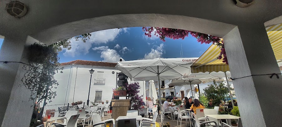 Bar Cafeteria La Farola