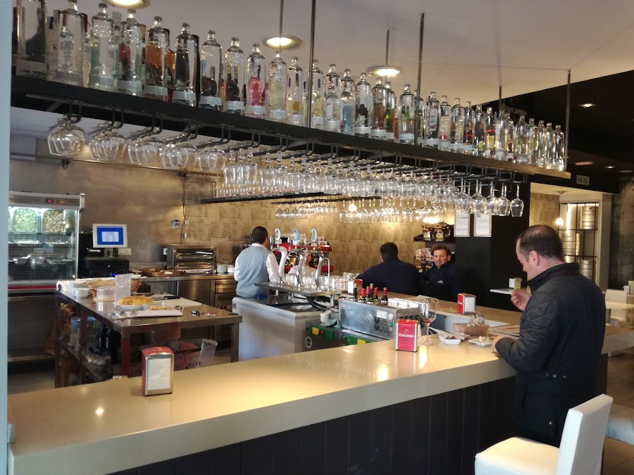 Cervecería El Picoteo