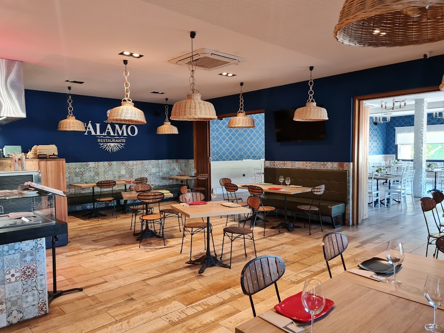 Restaurante El Alamo