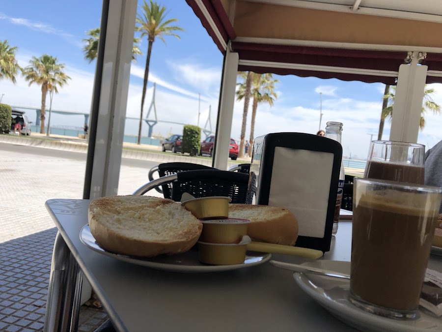 Restaurante El Balcón de la Bahía