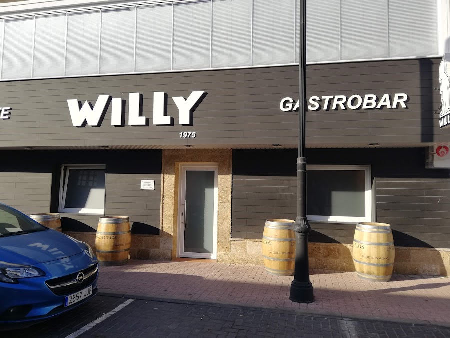 Willy 1975 - Restaurante en Palmones